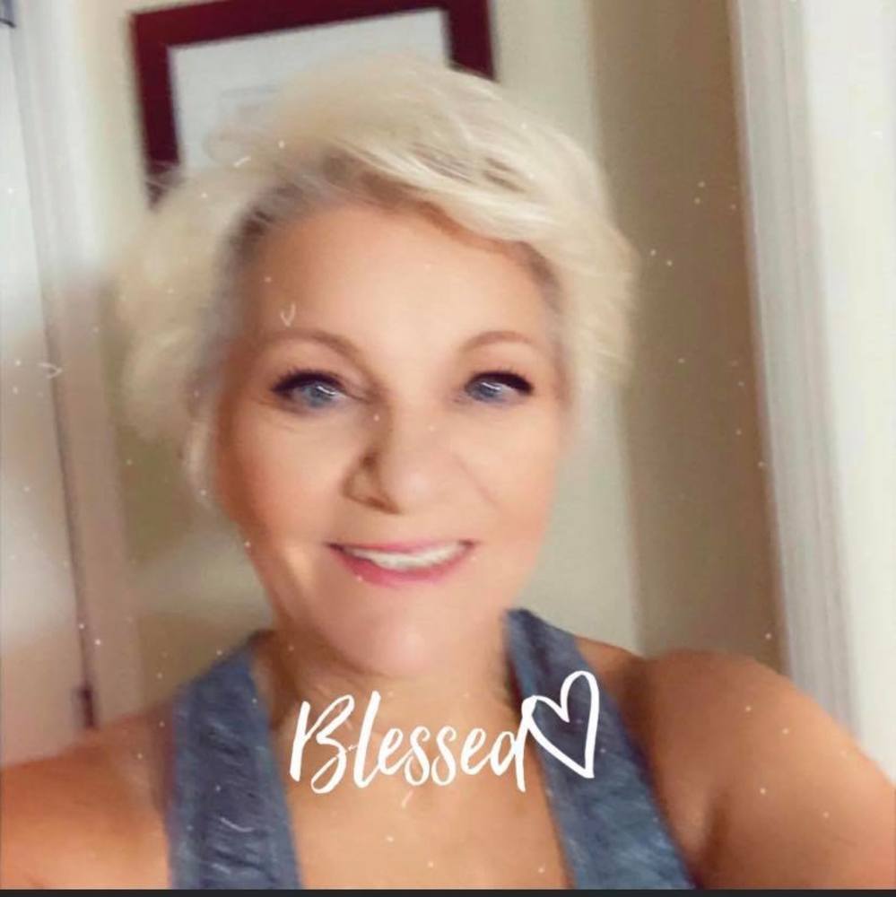 Meet your Posher, Denise robillard